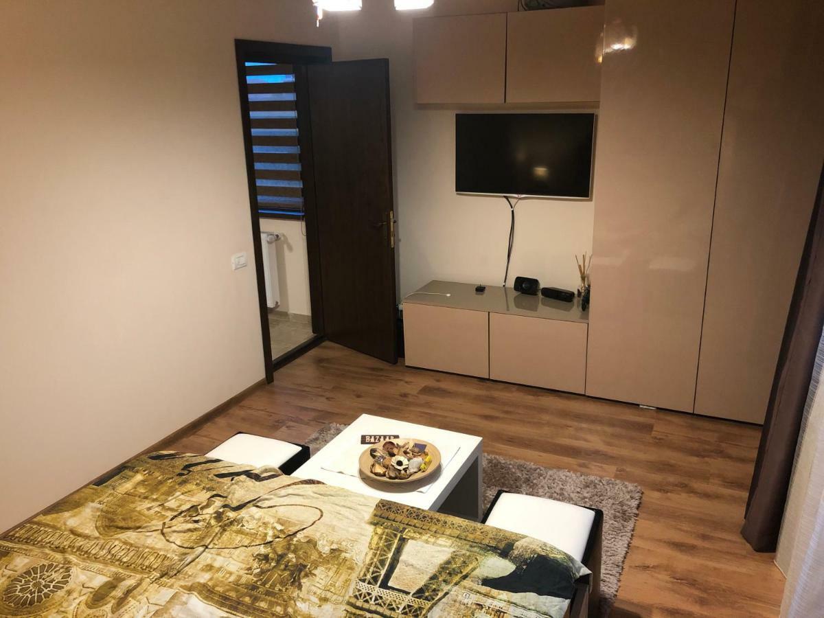 만갈리아 Casa Bozianu 빌라 외부 사진