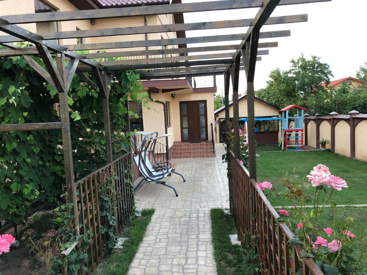 만갈리아 Casa Bozianu 빌라 외부 사진